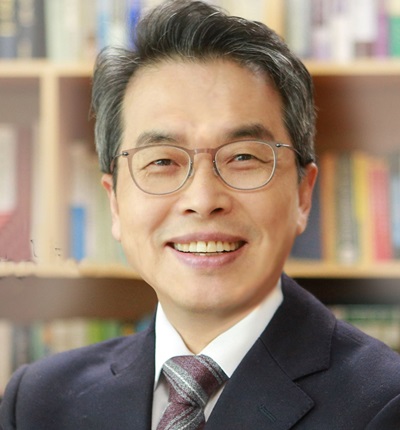 취임 6개월을 맞이한 곽병선 군산대학교 총장