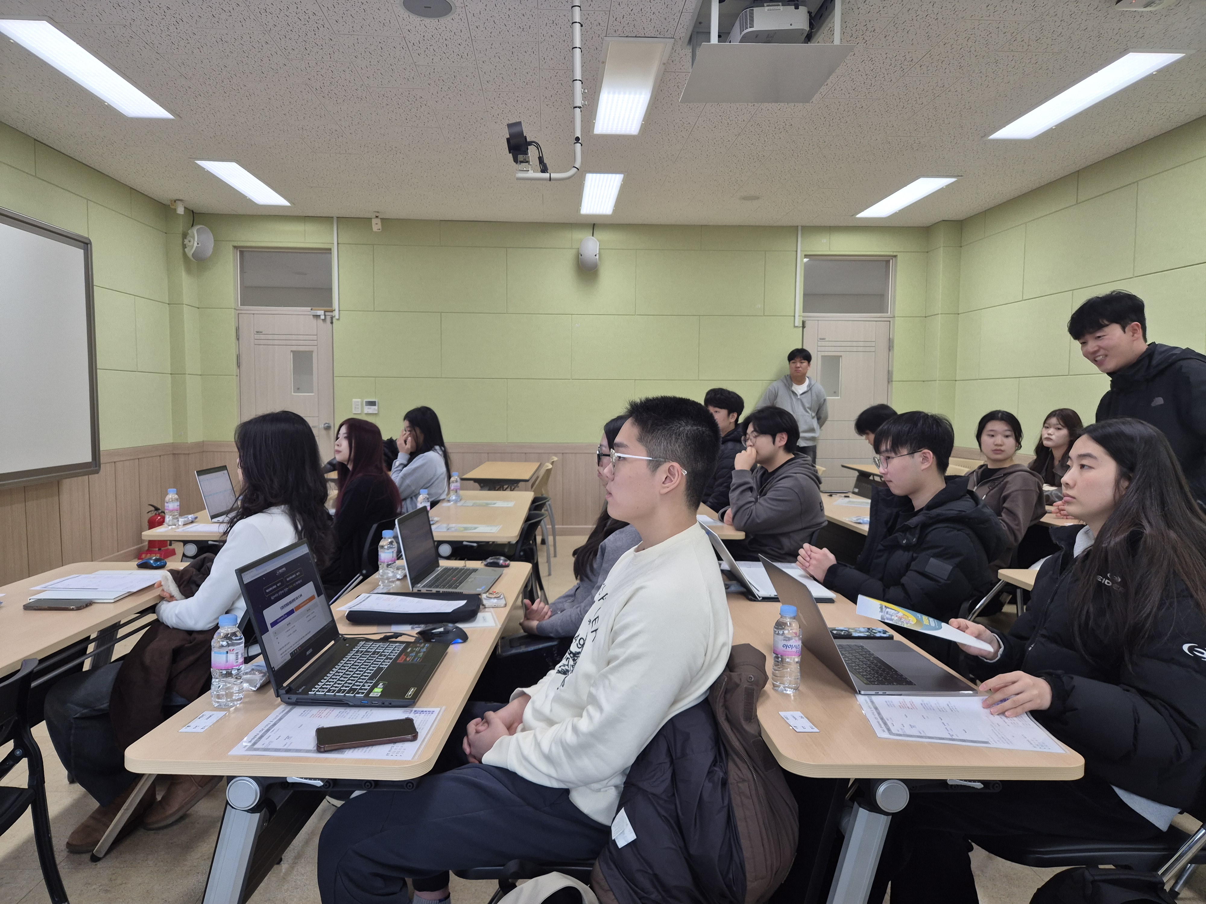 <2026 신입생 오리엔테이션 활동 사진>