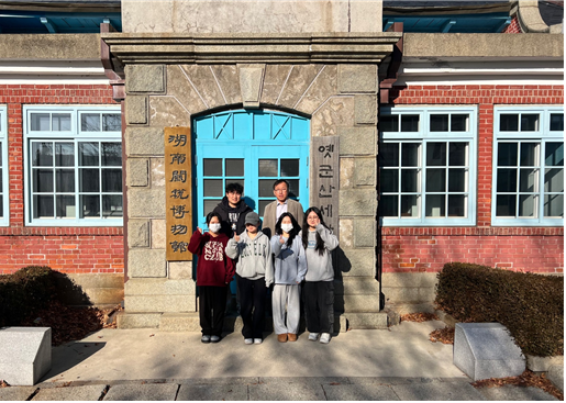 “군산의 역사문화와 중어중문학과의 융합...” Insight+ 프로그램,..