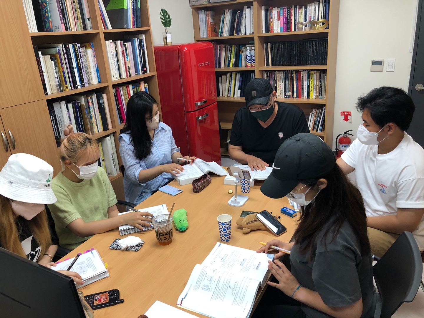 2022년 시각디자인 산업기사 준비 동아리_2차모임 (2022.7.17) 이미지(5)