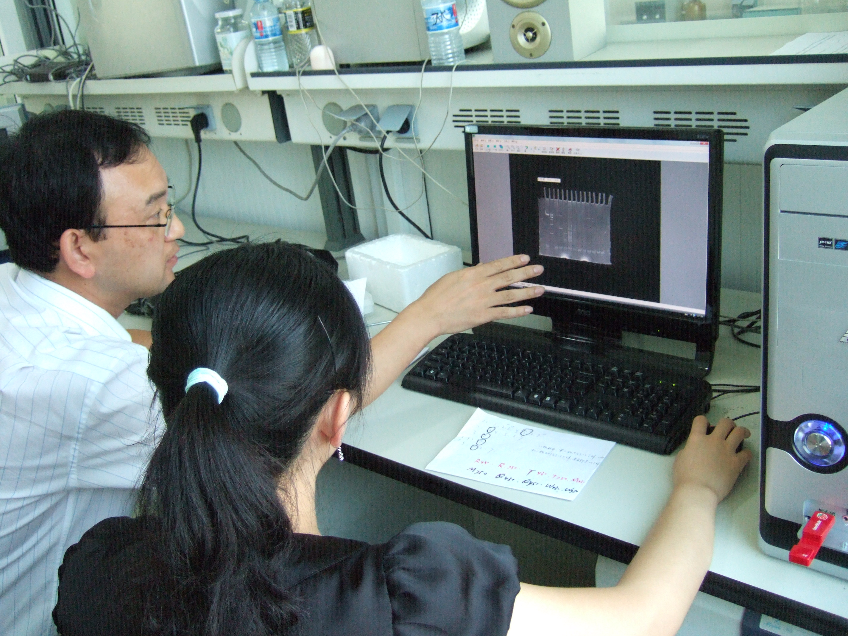 중국하이난 대학교 수산질병 연구실 방문 이미지(4)