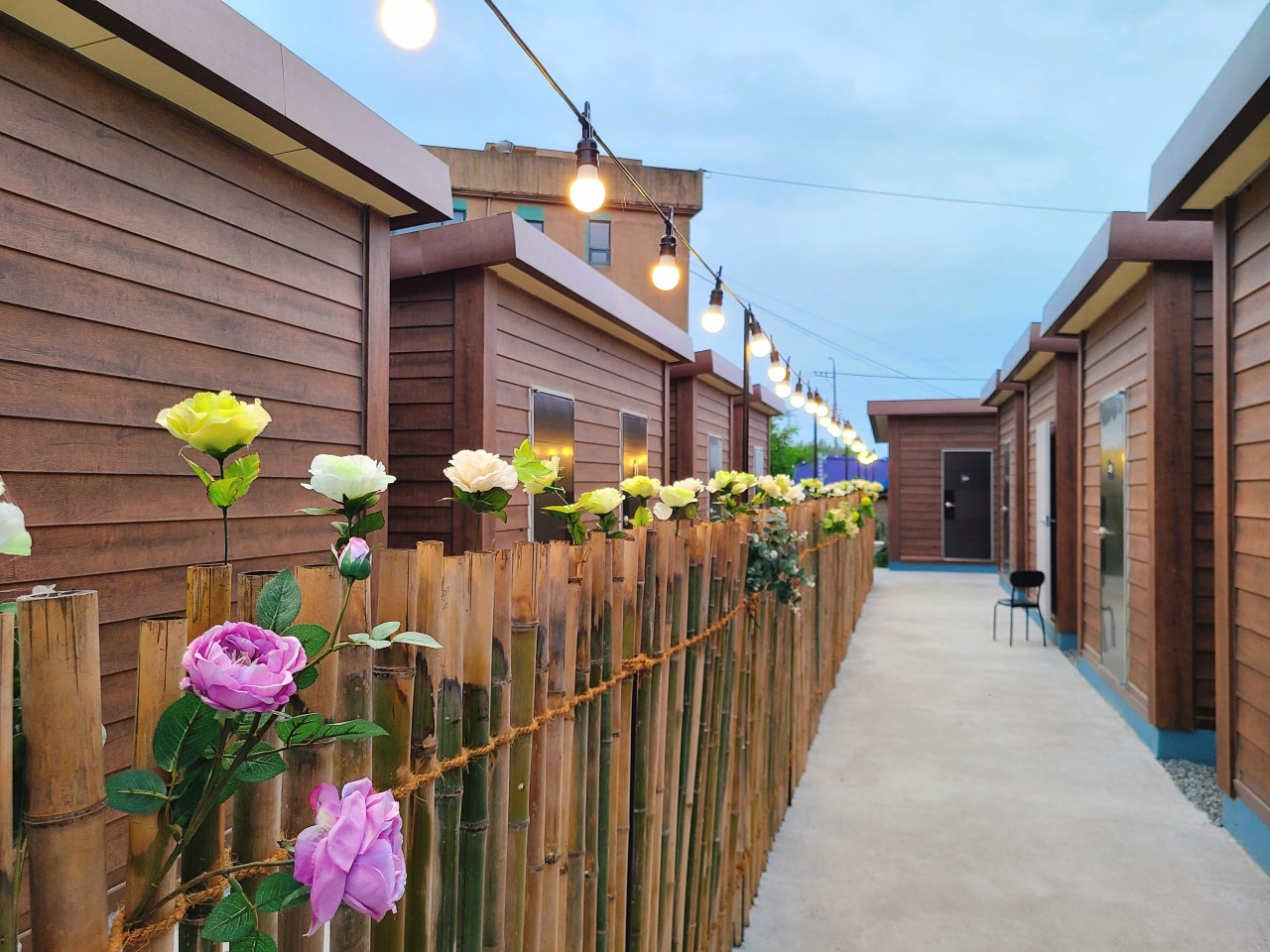 고향집 능이백숙 이미지(4)