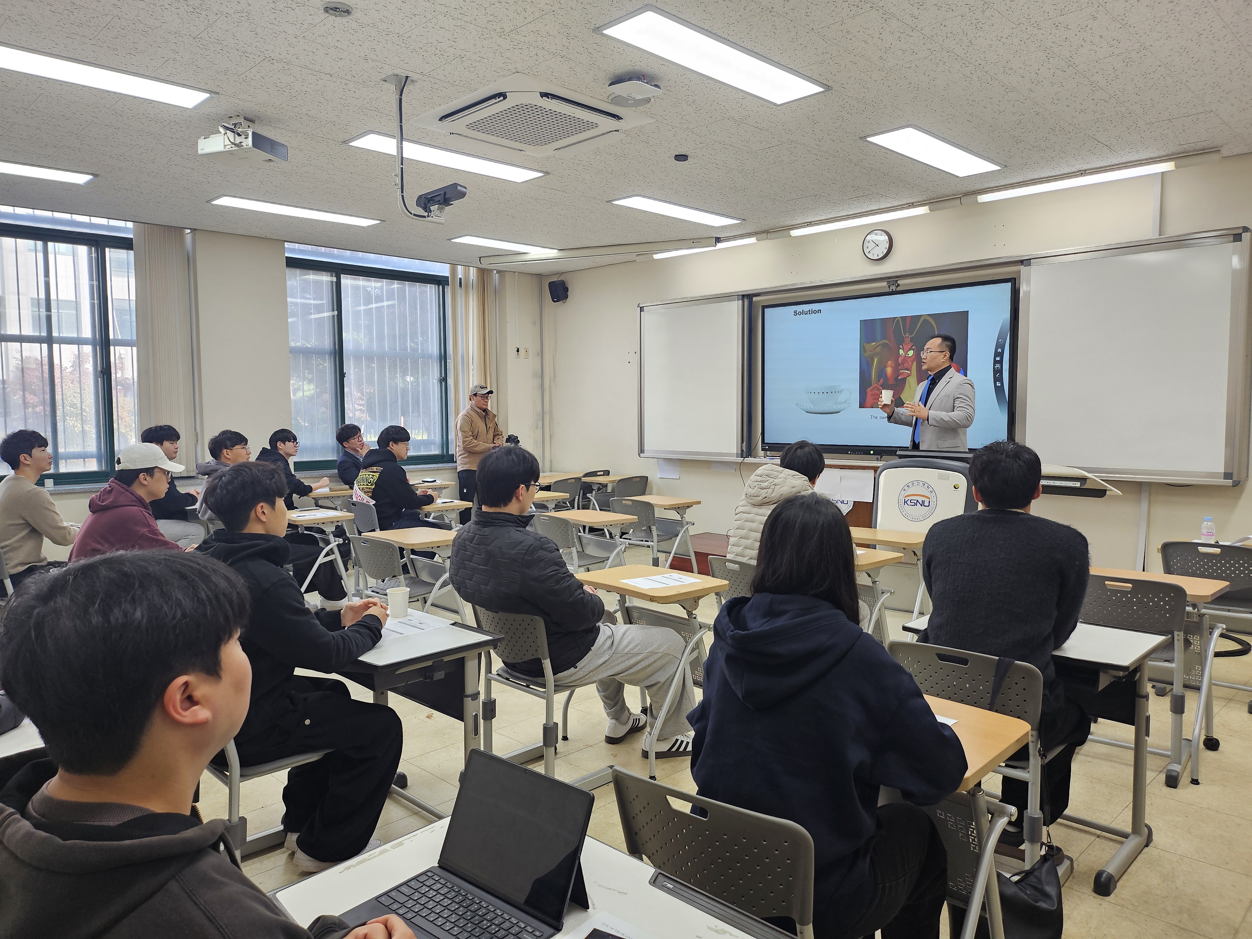새만금 기반 RE100 인력양성과정 [2025년 환경공학과 Job&Career Festival(전문가 초청 특강 1)] 이미지(2)