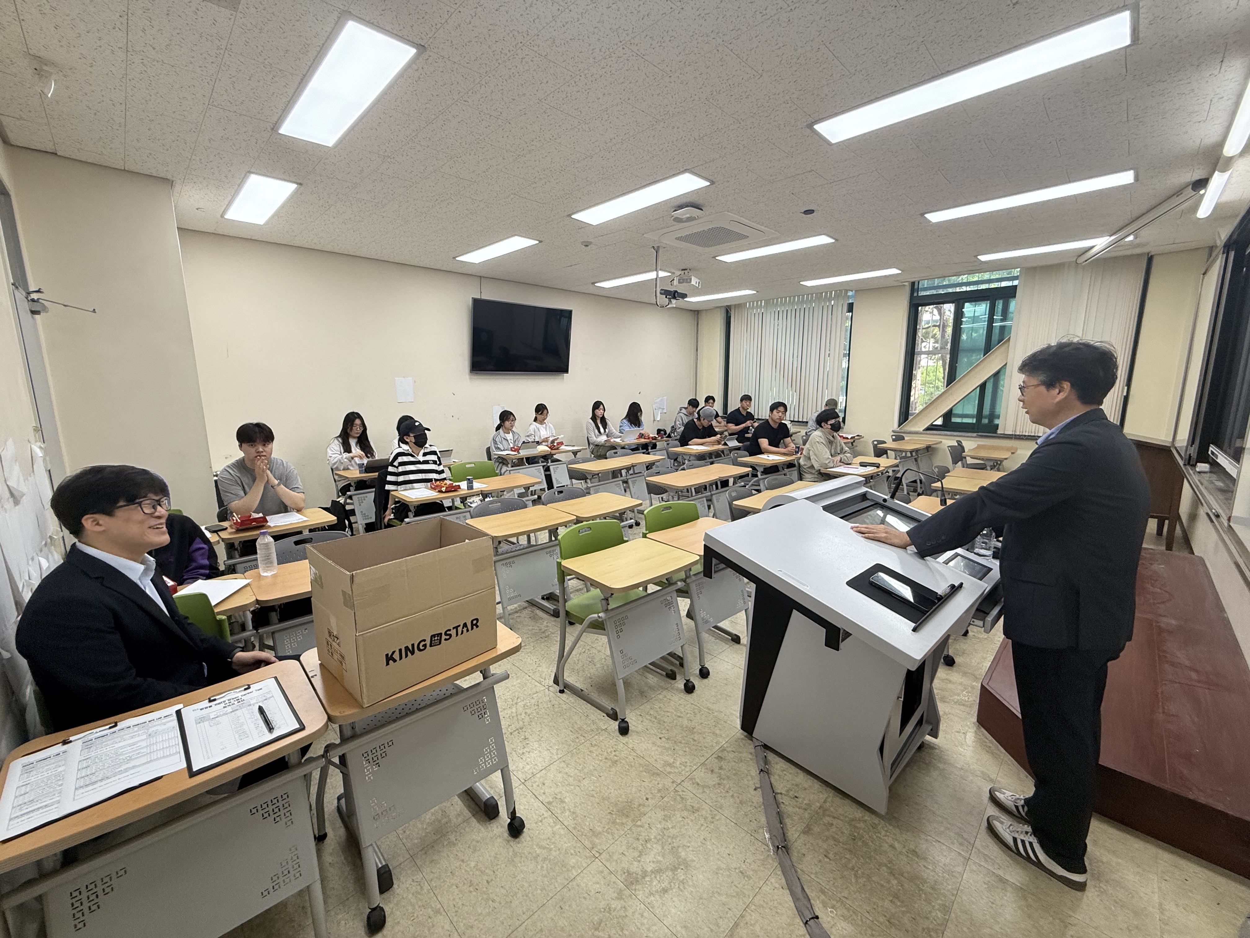 [2026학년도 전지적 진로탐색 시점] 환경을 JOB다! Green Career Talk  프로그램3_ 한국환경연구원 한대호 박사 특강 이미지(5)