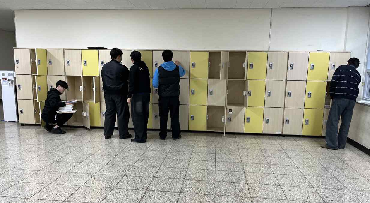 학생들의 일상과 학업을 응원합니다! 이미지(3)