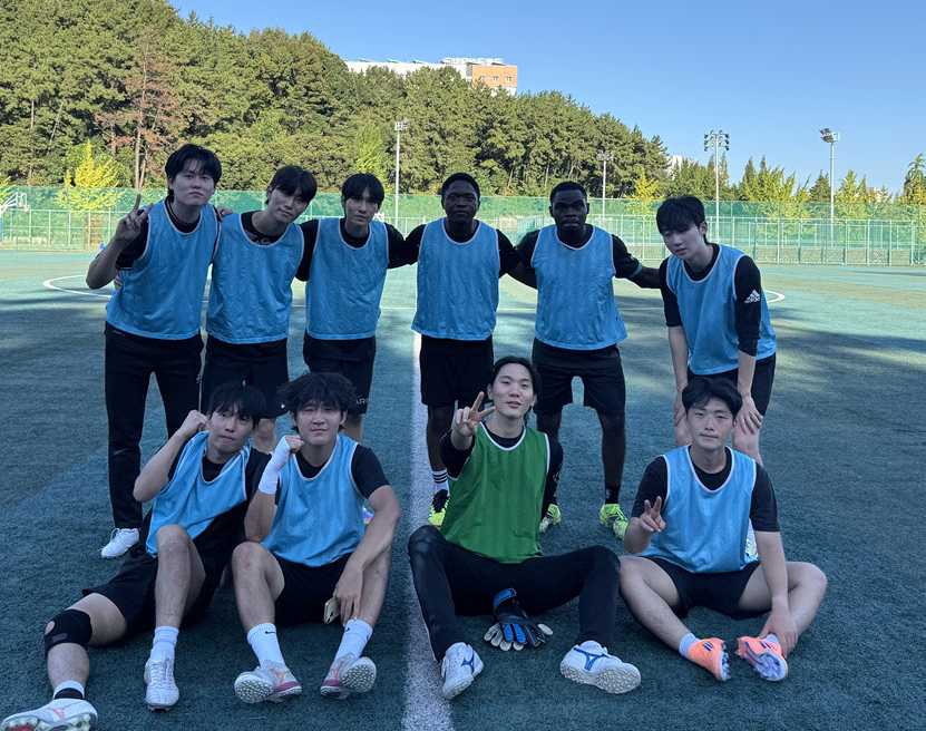 함께 즐기며 추억을 만듭니다 이미지(2)