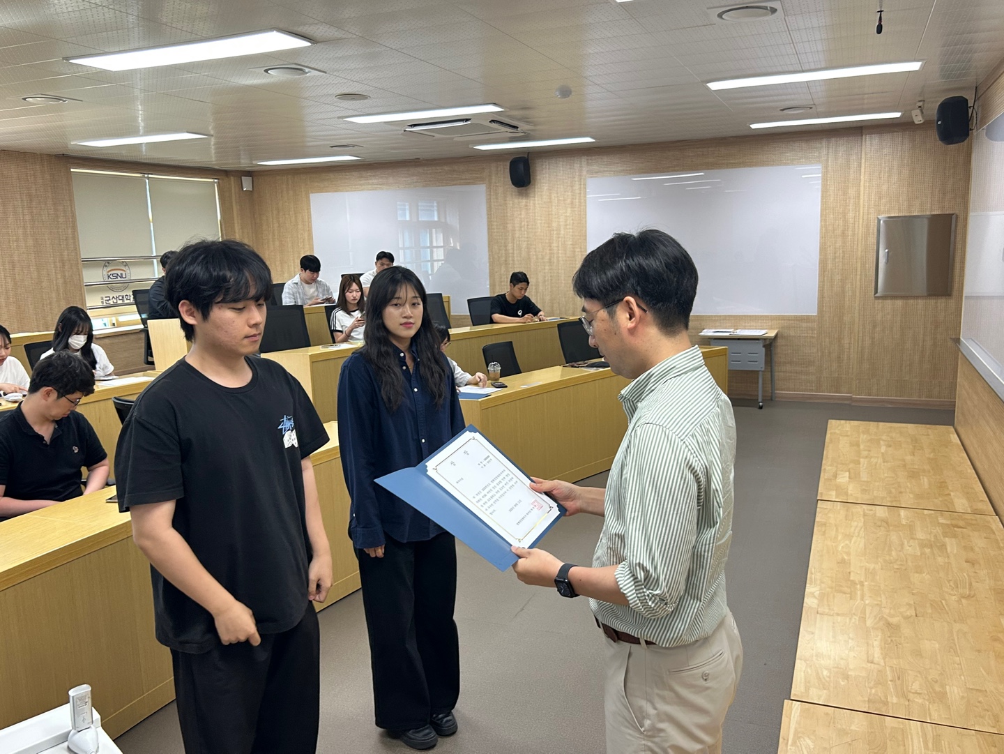 2025학년도 제3회 법행정경찰학부 포트폴리오 공모전 이미지(3)