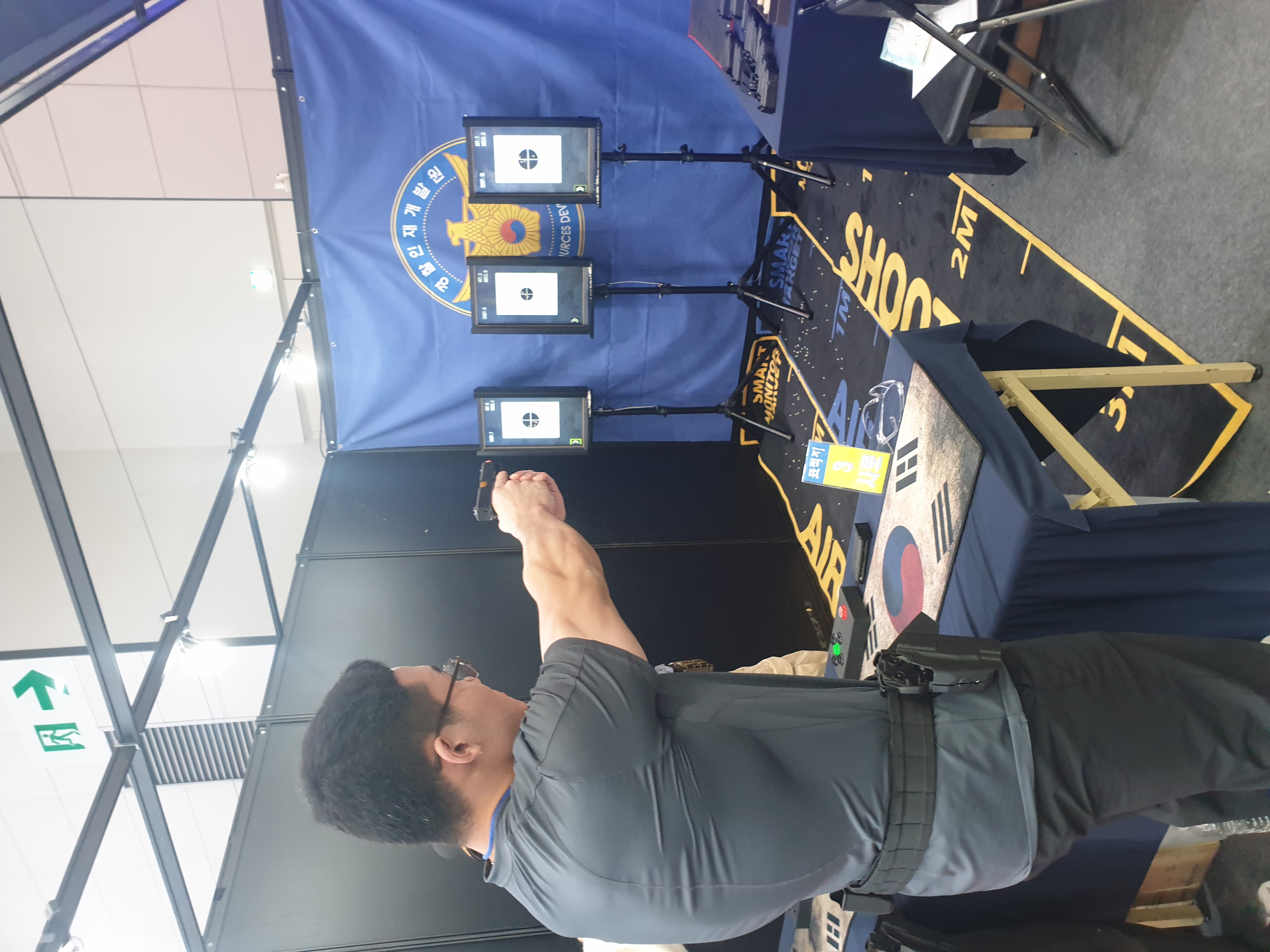 법행정경찰학부 AI SW 국제 치안산업대전 견학 이미지(2)