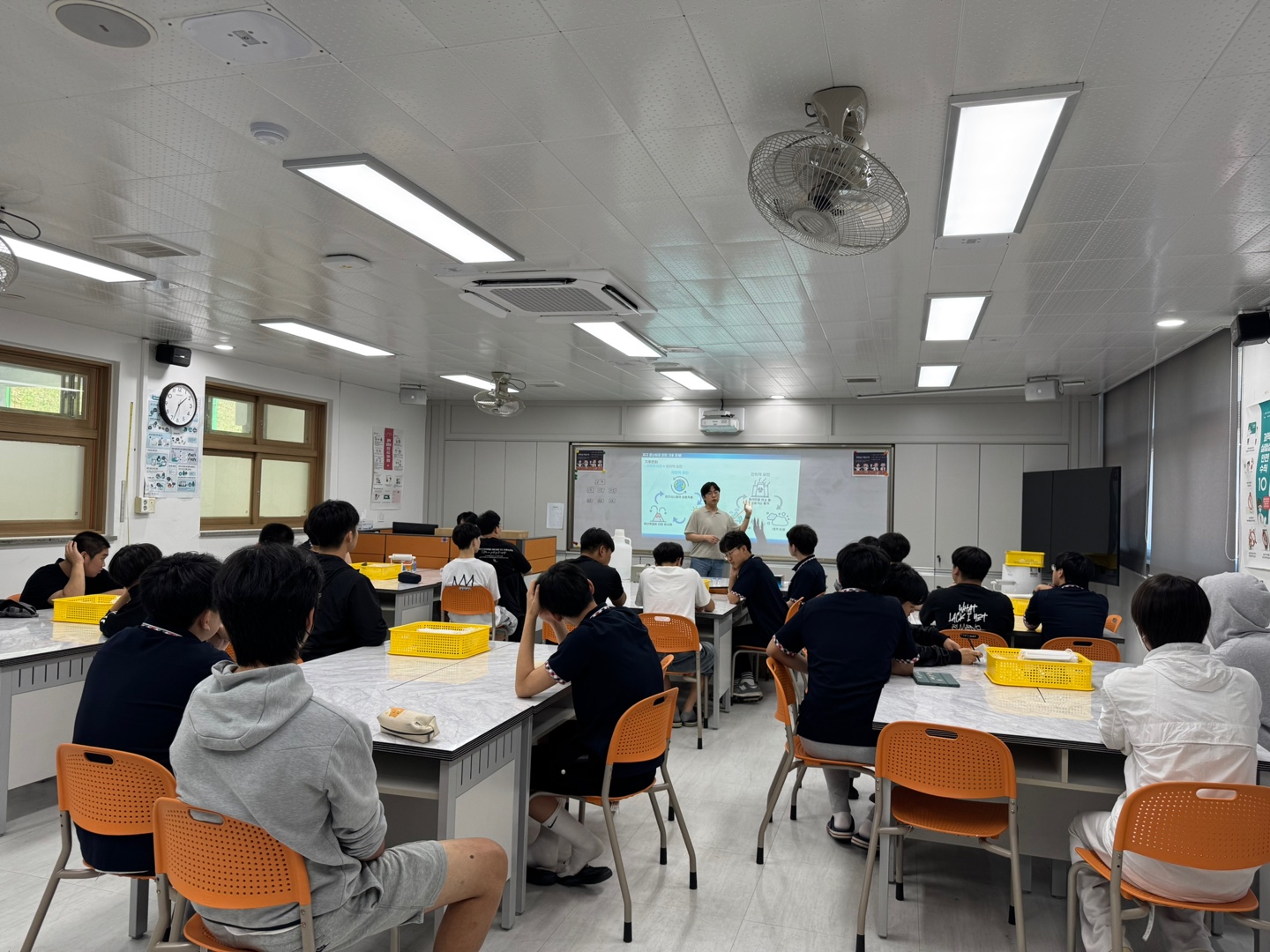 군산동고등학교 『KSNU 전공체험』 프로그램 이미지(2)