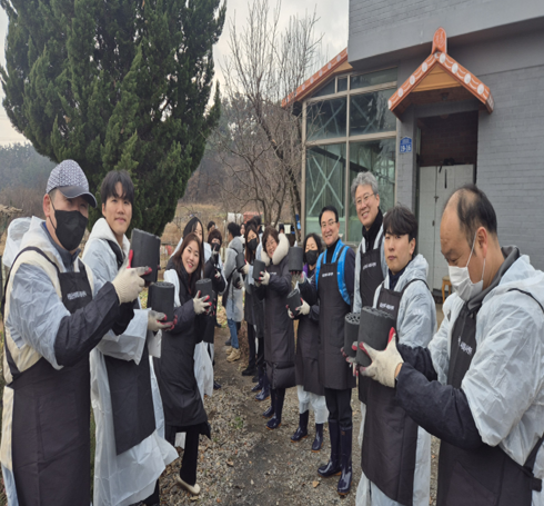 사랑의 연탄나눔 봉사활동 이미지(3)
